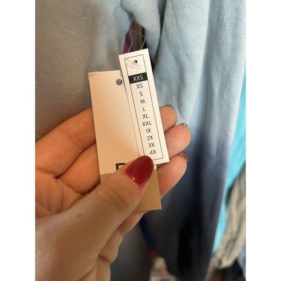 BP Gray Ombre Crewneck Pullover Sweatshirt Knit NWT Sz XXS Oversized - Picture 5 of 10